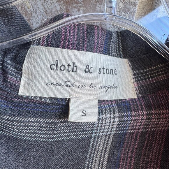 Cloth & Stone Long Sleeve Button Up Collared Plaid Raw Hem Shirt Women's Size XS - Picture 3 of 9